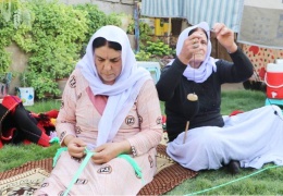 Êzîdî kültürünü yaşatan iki anne