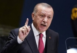 Erdoğan çok küçüktür ama mide bulandırır!