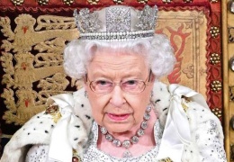 Kraliçe Elizabeth anılıyor