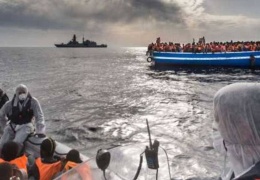 Açlık ve susuzluktan 6 göçmen can verdi 