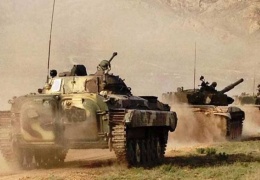 Azerbaycan Ermenistan’a bir kere daha saldırdı