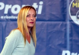 Meloni bir Mussolini değil ama Trump olabilir
