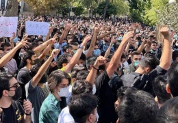 Ayaklanma beğenmeyenler