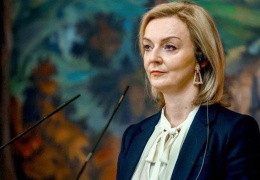 Milletvekilleri Truss’a kazan kaldırdı