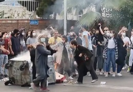 İran'da yüzlerce tutuklama