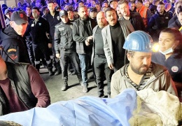 Hem emeğimiz hem ömrümüz çalınıyor