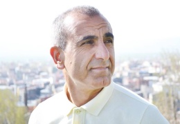 Asimile ordusu cebini şişirip gitti