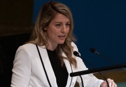 Mélanie Joly: İran’na net mesaj verilecek