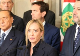 İtalya’da Meloni başbakan