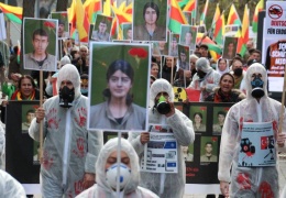 Yüreğimiz yanıyor, evde oturamazdık