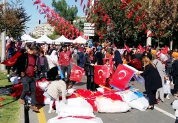 Diyarbekir’de ipi çekilen adam