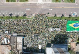 Bolsonaro durdu destekçileri durmuyor