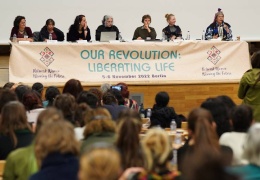 Mücadelenin ekseni ‘kadın devrimi’