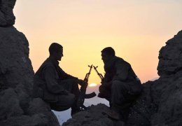 İlk kurşun, ilk komün