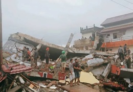 Endonezya can kaybı artıyor