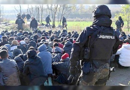 600 göçmen gözaltına alındı 