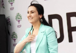 Tarihin bu kanlı döngüsü değişecek