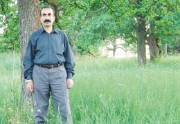 Ağrı'daki mezarı çatlatanlar