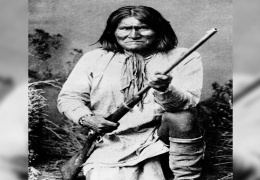 Apaçi lideri: Asıl soykırımı Anglosakson yaptı