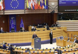 50 vekilden AB’ye mektup