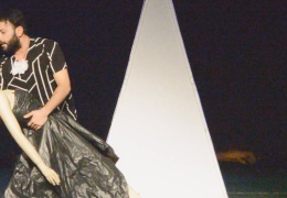 Buka Lekî: Plastik hayatlar