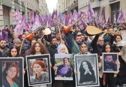 Macron’a çağrı: Sorumluluk al katliamları aydınlat