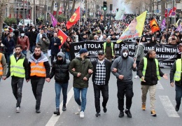 Kürtlerin ölümünü münferitleştirmek