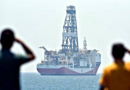 AB’ye ‘sert tutum’ çağrısı