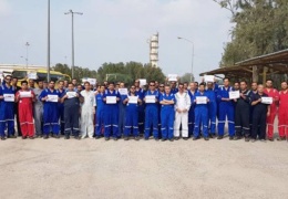 Petro işçileri tümden grevde