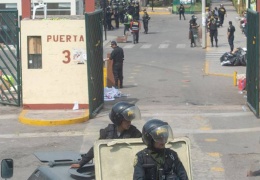 Peru’da panzerli demokrasi