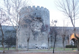 Deprem Surları da vurdu