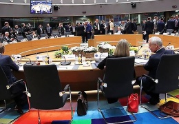 İnsanlar can, AB göç derdinde