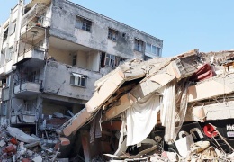 İşgal ve deprem: İki büyük felaket
