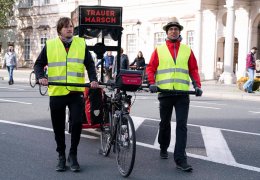 Küçük esnaftan yas yürüyüşü