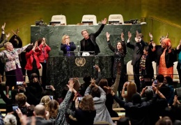 Eşitlik 300 yıl sonraya