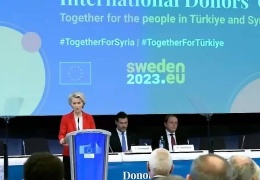 Erdoğan’a para topladılar 