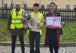 Çocuklar harçlıklarını bağışladı