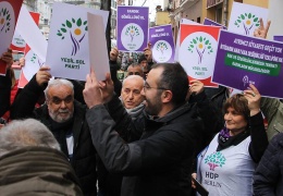 Yeşil Sol Parti, Berlin’de seçim bürosunu açtı