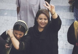 İran’ın kameraları kadınları gözetliyor