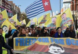 'Öcalan'a Özgürlük' için yürüdüler