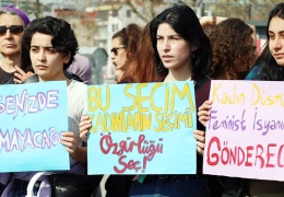 Haydi kadınlar, yaşamlarımızı geri alalım