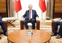 Mayın tarlasına sürülen eşekler!