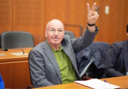 Almanya’da 129 b terörü