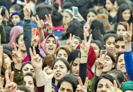 Bugün değilse, ne zaman ayağa kalkacağız?