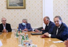 Protokol yeni Suriye için