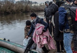 Meriç’ten Yunanistan’a geçtiler