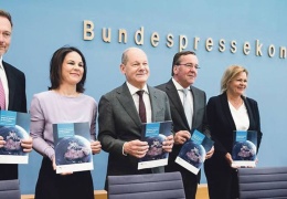 Rusya ‘tehdit’, Çin ‘hasım’