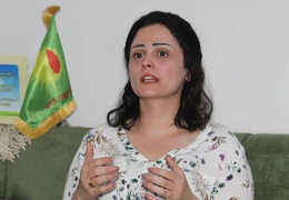 Devrimle korku perdelerini yırttı