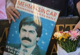 27 yıldır aydınlatılmıyor