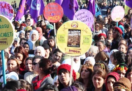 Ev işçiliğinden örgütlü mücadeleye